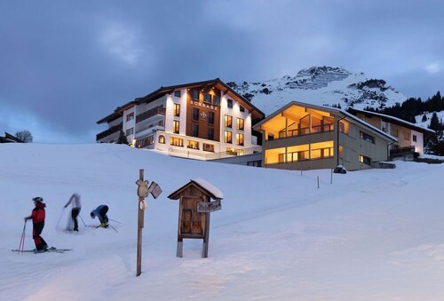 Hotel Sunora - Ski In Ski Out - Formerly Hotel Schranz