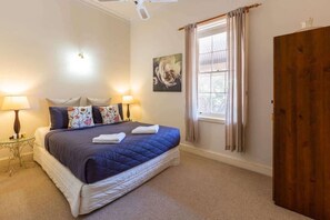 3 habitaciones, wifi gratis y ropa de cama 