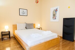 Apartment | 2 bedrooms, iron/ironing board, free WiFi