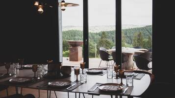 Dineren