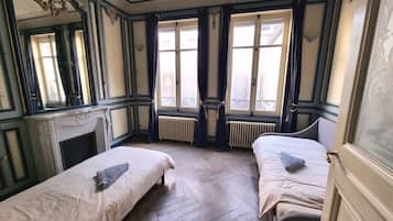 2 chambres, lit parapluie, Wi-Fi gratuit