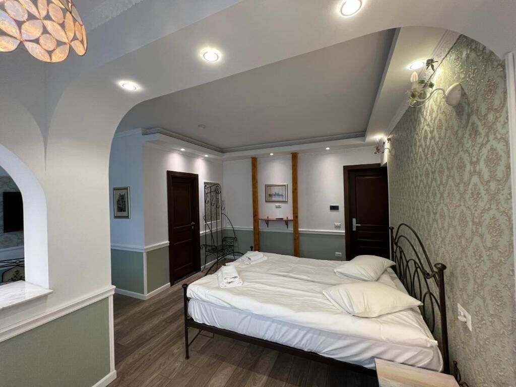 Foto - Hotel Boutique Cathedral Plaza Residences room for rent downtown