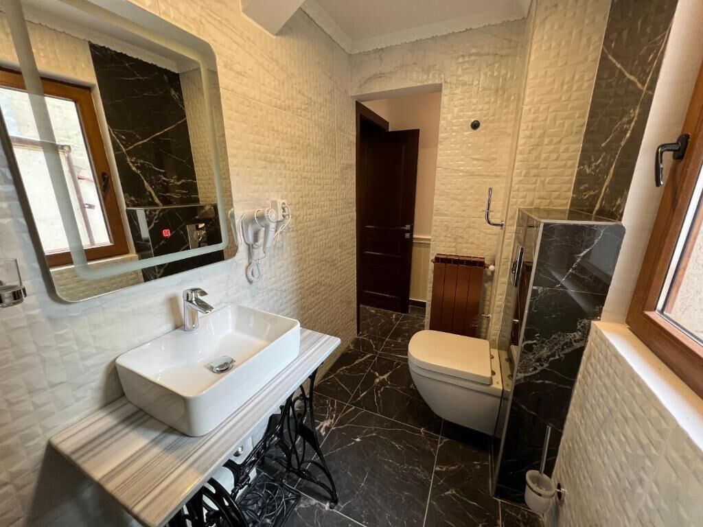 Foto - Hotel Boutique Cathedral Plaza Residences room for rent downtown