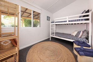 3 Schlafzimmer, Bügeleisen/Bügelbrett, Internetzugang, Bettwäsche