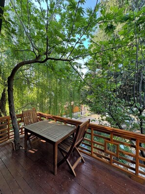 Forest Bungalow in Mountain (3B) | Terrace/patio