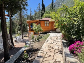 Terrace/patio - Trinitys Forest Bungalows (Kemer)