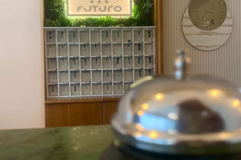 Hotel Futuro