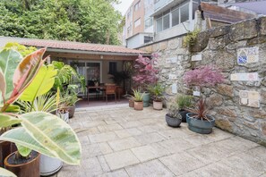 บริเวณภายนอก