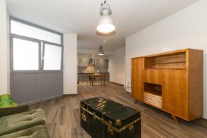 Interior - GuestHost - LINGOTTO Roomy and Cozy Apt! x3 (Torino)