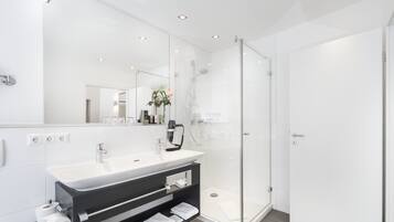 Comfort Apartment with Kitchen | Bathroom