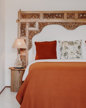 4 bedrooms, in-room safe, desk, WiFi - ❤BEST DEAL❤ 4Br Villa Walking distance from Beach (Kuta Utara)