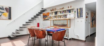 Artist's loft in the heart of the Zola district (2 pers.)