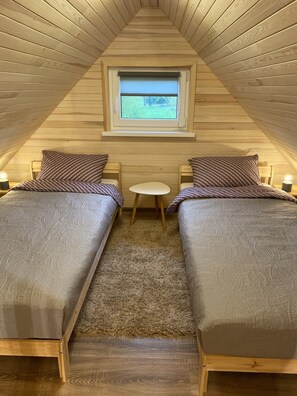 2 makuuhuonetta, ilmainen Wi-Fi, vuodevaatteet