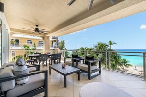 Property grounds - Beachcomber 18 by Grand Cayman Villas (7 Mile Beach)