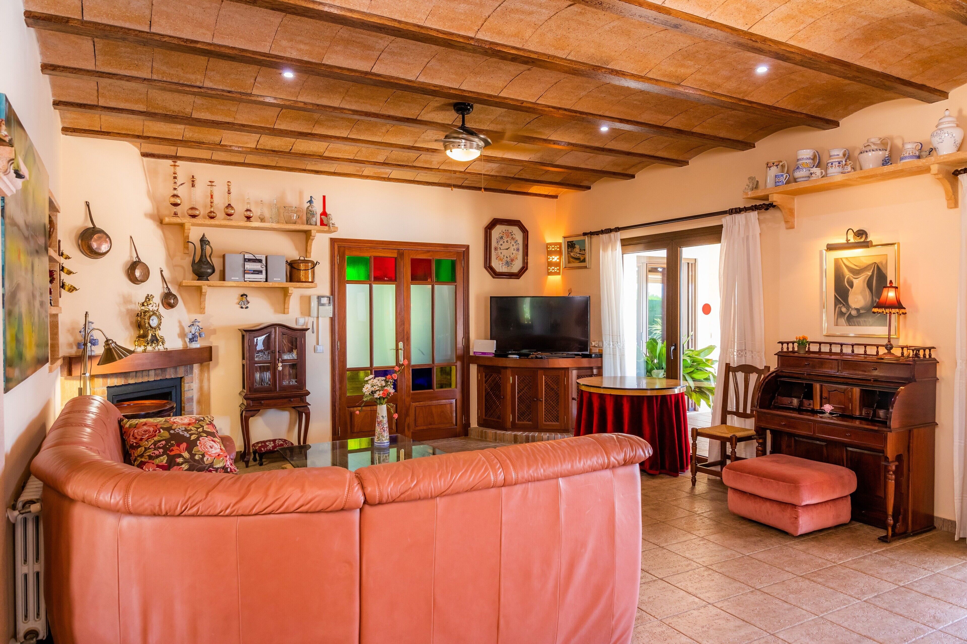 TV, fireplace, table tennis