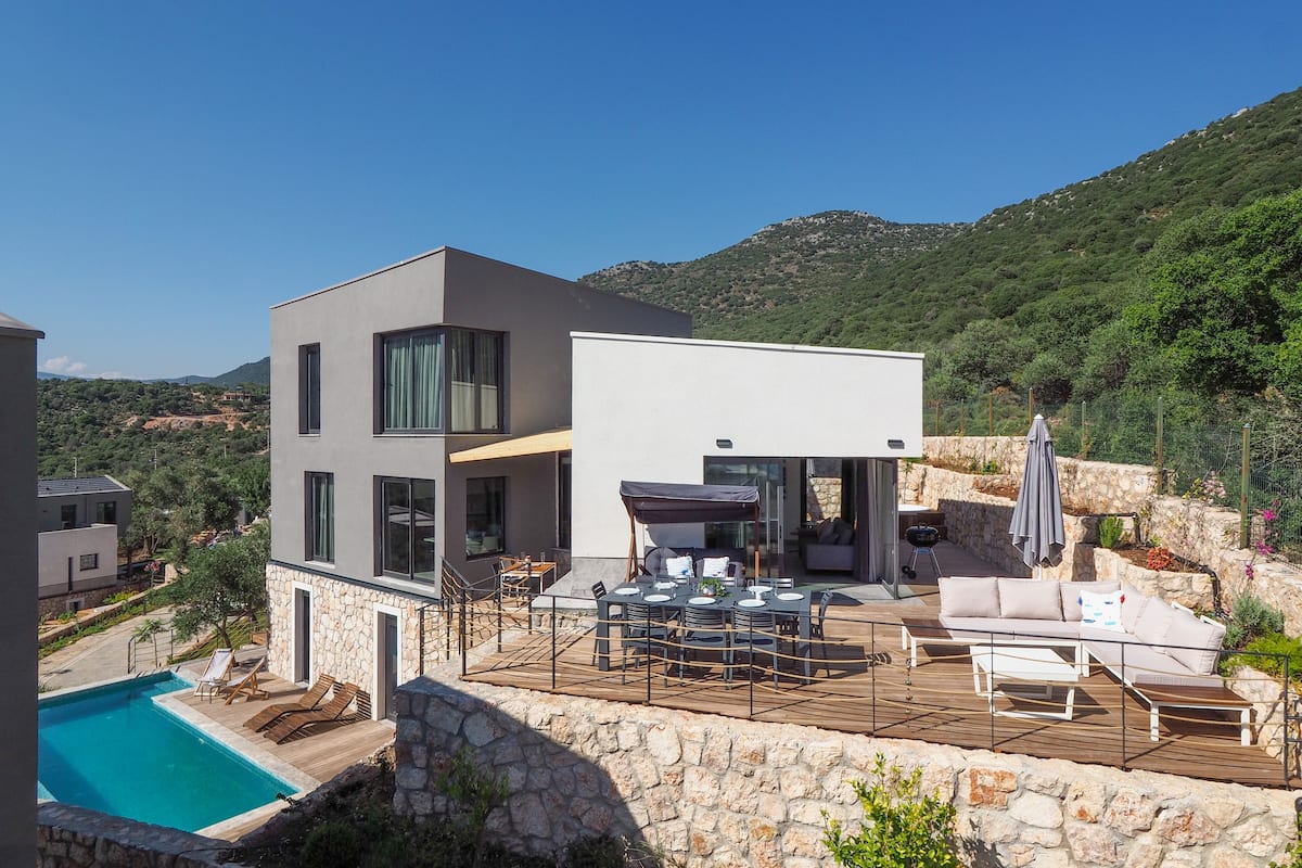 VILLA TELMESSOS | Terrazza/patio