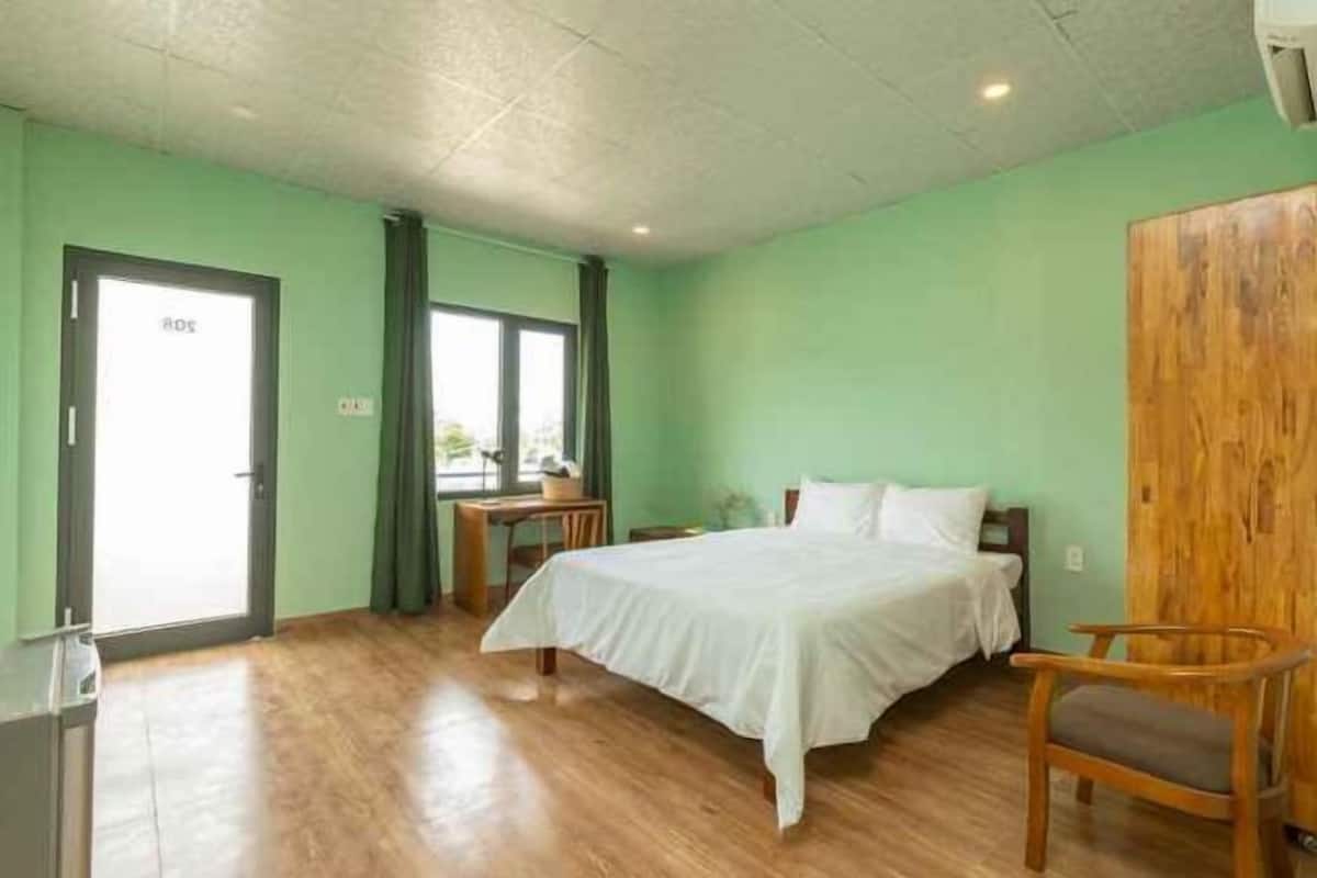 Ropa de cama hipoalergénica y minibar