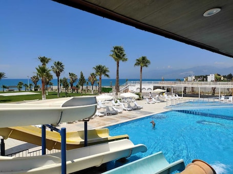Indoor pool, seasonal outdoor pool. Diva Turka Beach Hotel