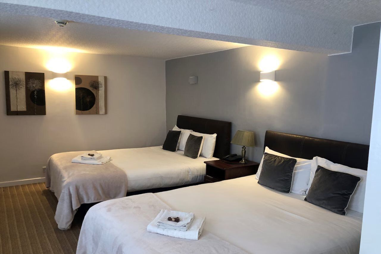 Strykejern/-brett, wi-fi (inkludert) og sengetøy