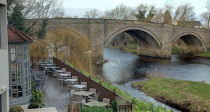 The George Of Piercebridge