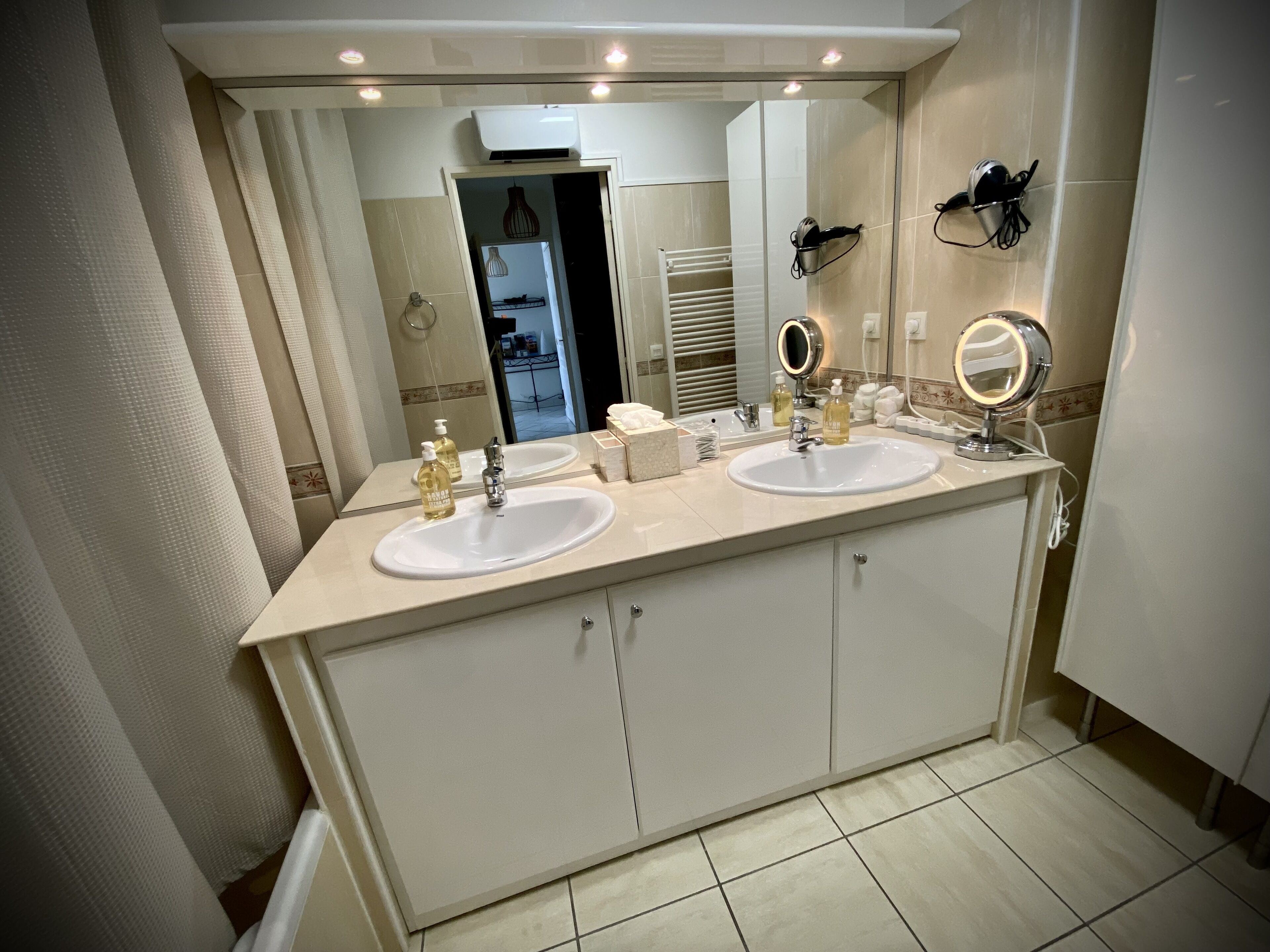 Foto - Chambres Élégance - Parc Bordelais