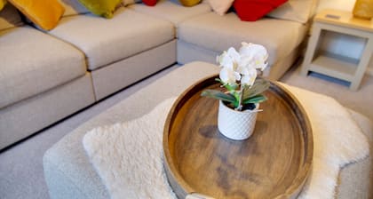Pass the Keys | Renovated Sunny Home | Pass the Keys