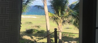 Direct Ocean View Luxury Townhouse
