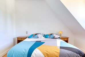 5 soverom, strykejern/-brett og wi-fi (inkludert)