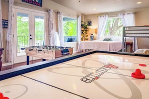 10 bedrooms, iron/ironing board, travel crib, free WiFi