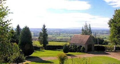 Gite Burgundy 71 near le PAL Basilique Cure thermale Rcea