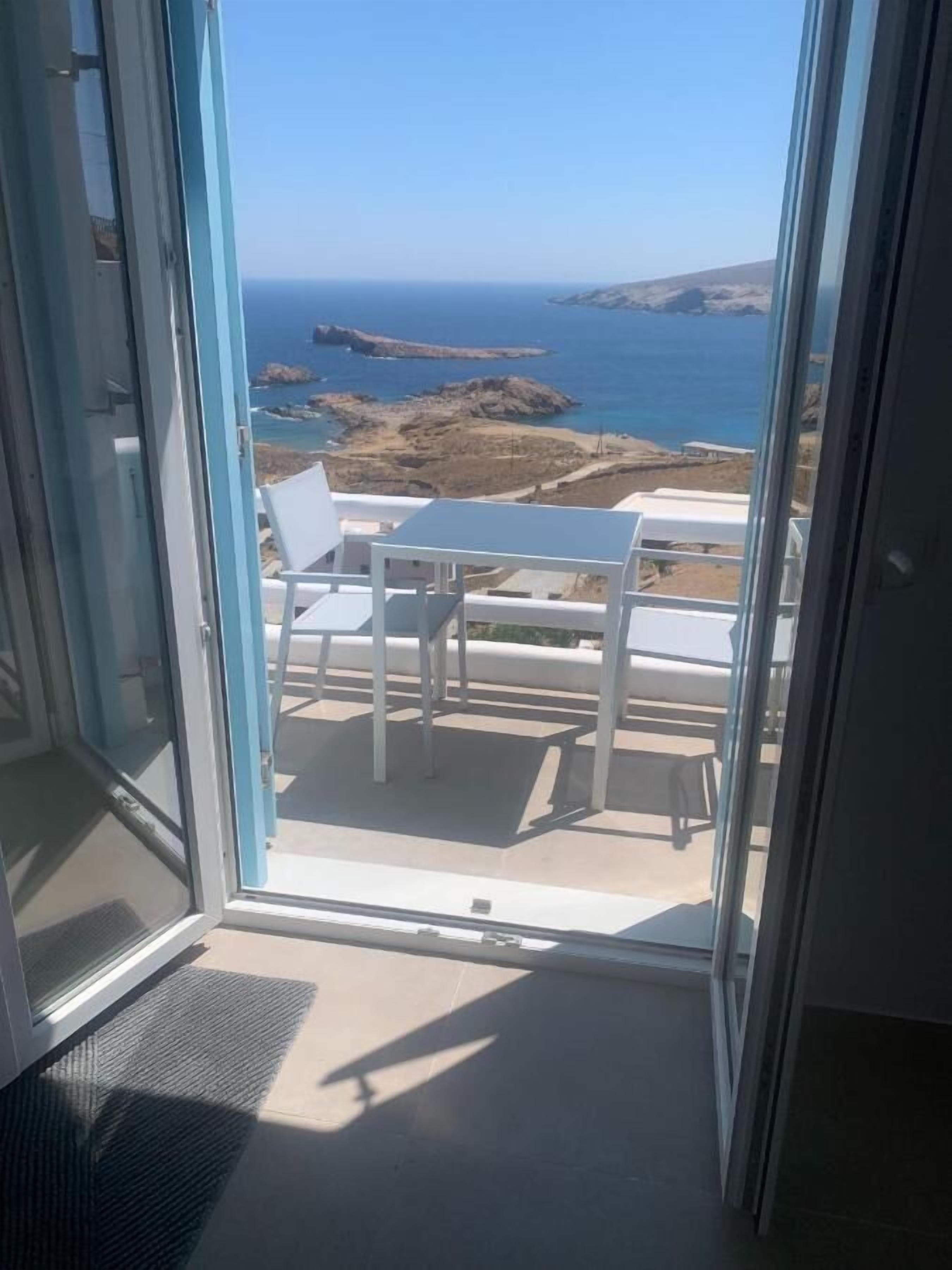 Departamento básico | Balcón