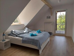 3 habitaciones, tabla de planchar con plancha y wifi gratis