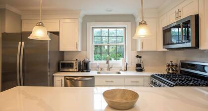 Mid Island Townhouse