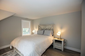 4 bedrooms, WiFi - Mid Island Townhouse (Nantucket)