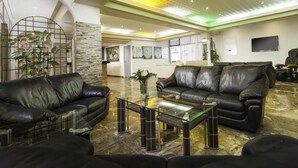 Interior - PENELOPE BEACH HOTEL APTS (Paralimni)