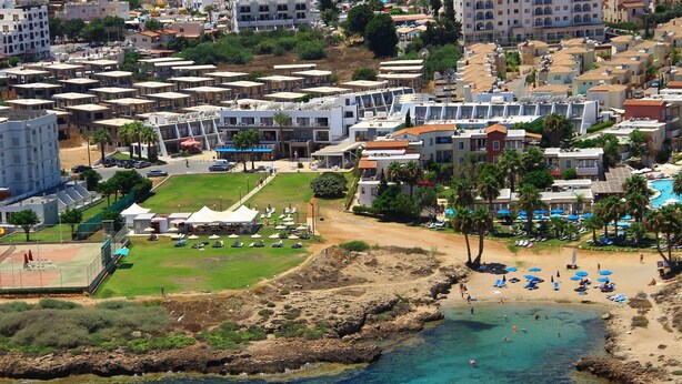 Aerial view - PENELOPE BEACH HOTEL APTS (Paralimni)