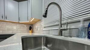 星評価なしの画像、3 / 9、ボタン