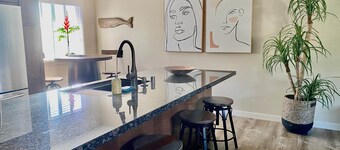 Apt 9: Beautiful apartment for families near a beach.