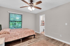 3 habitaciones, internet y ropa de cama 