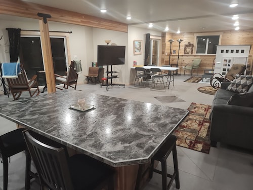 Retreat Suite - Princeton Highlands