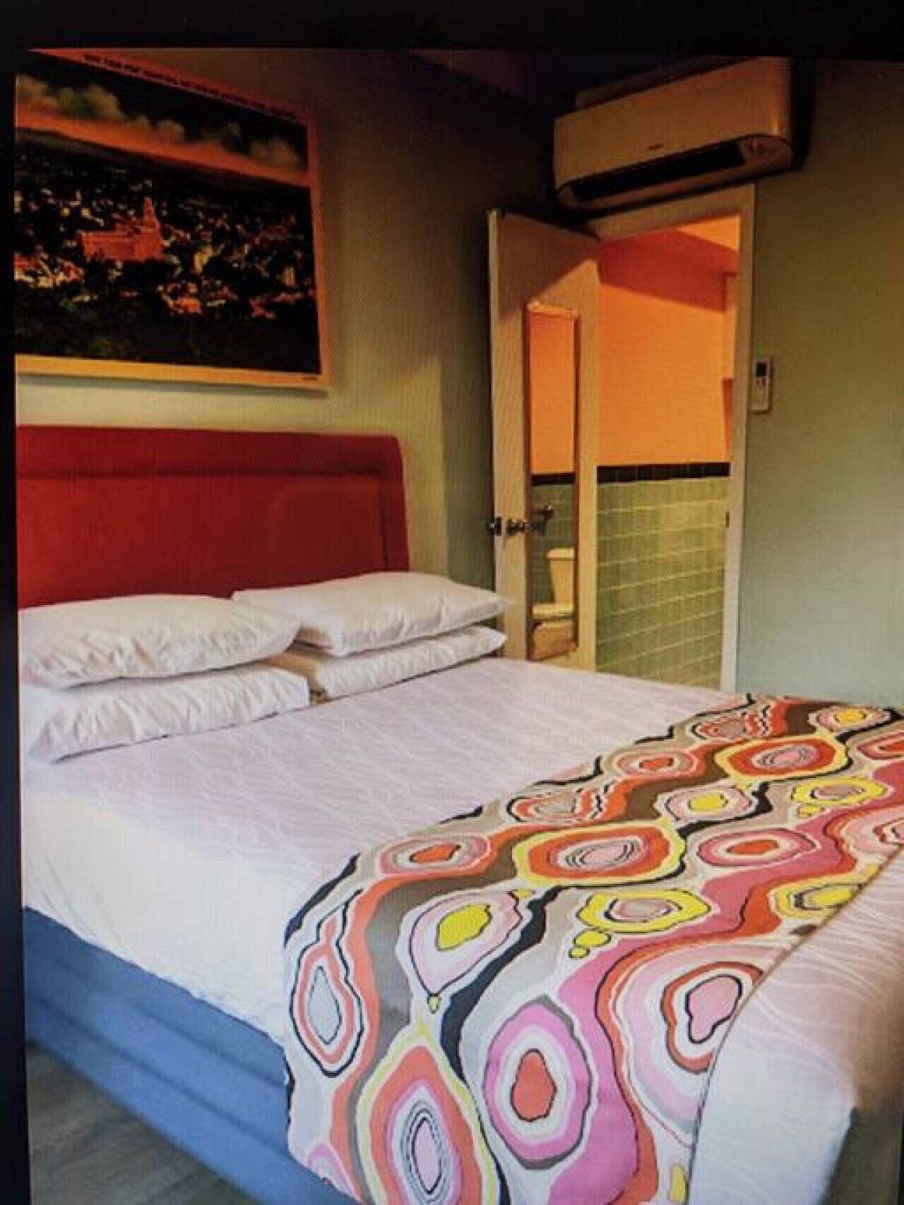 1 habitación, tabla de planchar con plancha, wifi y ropa de cama 