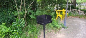 Unit 1 3 Queen, 2 Bdrm Suite With Kitchenette,Wifi
