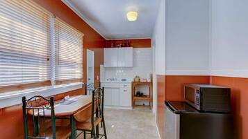 Fridge, microwave, coffee/tea maker