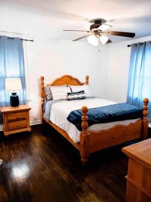 3 Schlafzimmer, kostenloses WLAN, Bettwäsche