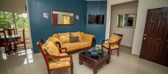 Beautiful centrally located 3 Bedroom apartment 