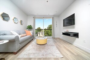 Télévision, espaces bureaux