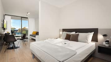 Studio, 1 Double Bed with Sofa bed, Balcony, Poolside | In-room safe, desk, laptop workspace, free WiFi