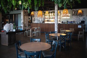 Daily buffet breakfast for a fee - Residence Del Mar Emotion (Liznjan)
