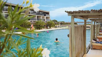 Seasonal outdoor pool