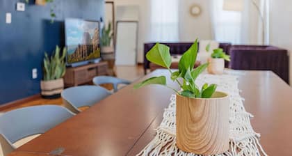 NEW Duplex 6BR/4BA Ranch Style House